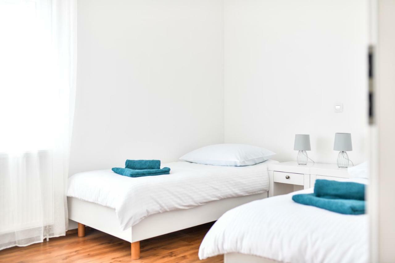 Apartman Space Ražanac Eksteriør bilde